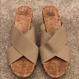 FADED GLORY Women’s Wedge Sandals with Stretchy Straps Tan Cork-Look Size 9